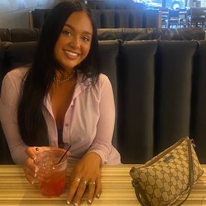 Meet your Posher, Bailee